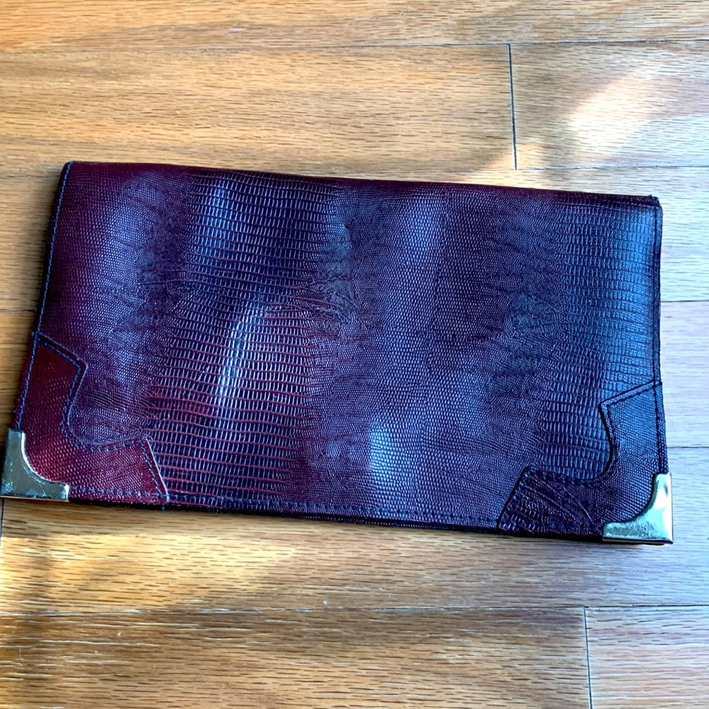 VINTAGE burgandy clutch. The perfect statement piece